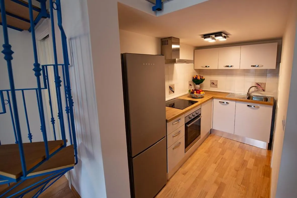 Apartment Parco Margherita 3 Naples Italy